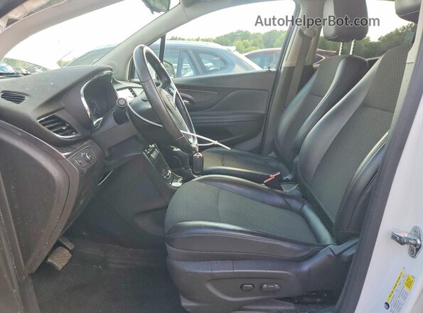 KL4CJESB3MB329351 2021 BUICK ENCORE White Вид салону спереду