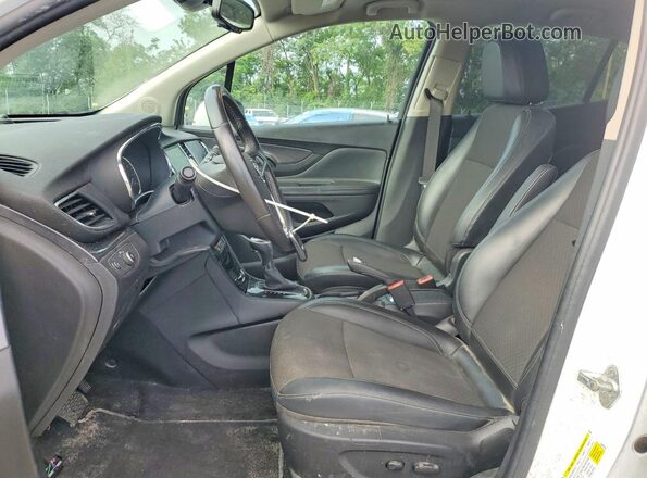 KL4CJESB6MB338867 2021 BUICK ENCORE White Front interior view