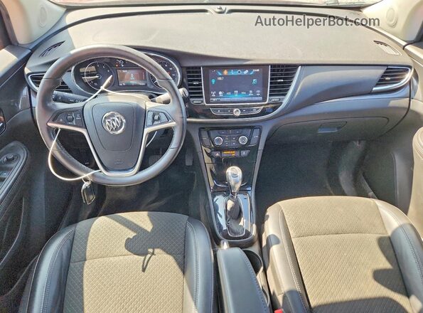 KL4CJESB7HB124038 2017 BUICK ENCORE Red Dashboard view