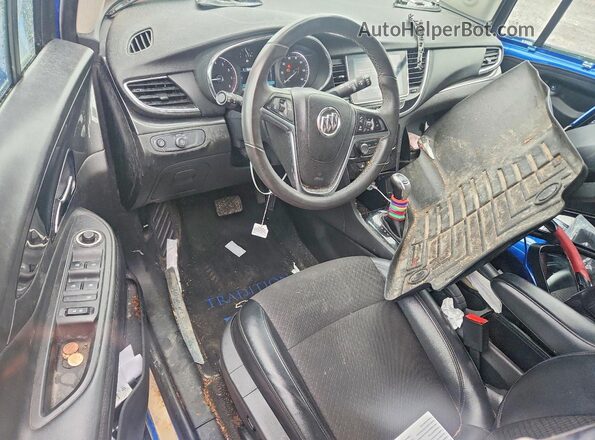 KL4CJESBXJB515965 2018 BUICK ENCORE Синий Вид панели приборов