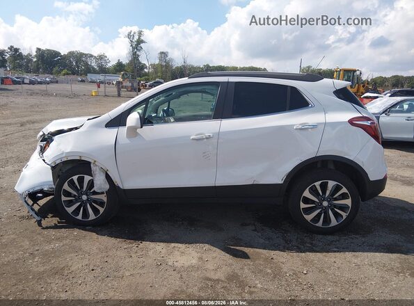 KL4CJESM5NB509434 2022 BUICK ENCORE White 360 interior view