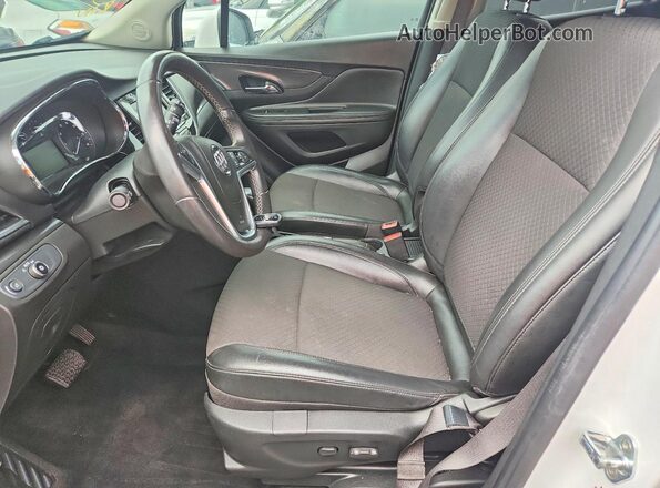KL4CJESM6MB372566 2021 BUICK ENCORE White Vista interior delantera