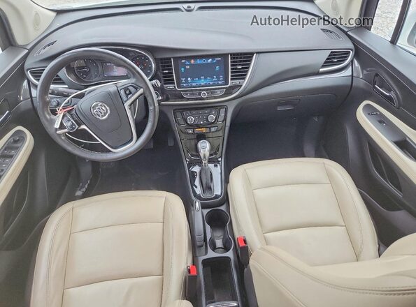 KL4CJGSB3HB021498 2017 BUICK ENCORE White Dashboard view