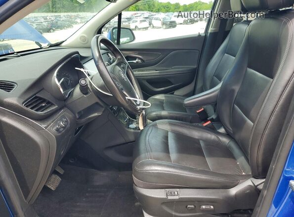 KL4CJGSM4HB044287 2017 BUICK ENCORE Синий Вид салона спереди