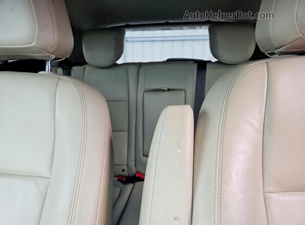 KL4CJHSB9HB031989 2017 BUICK ENCORE Red უკანა სავარძლების ხედი