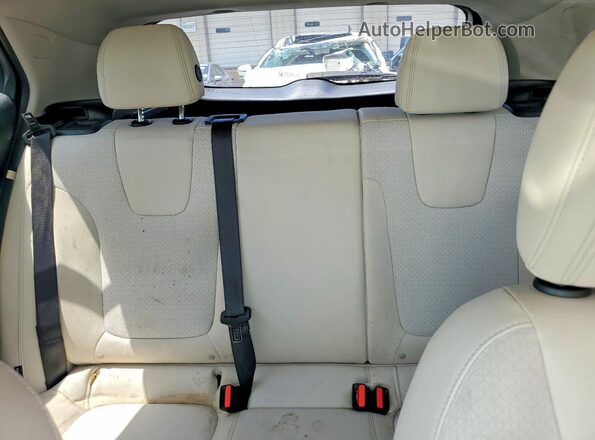 KL4MMBS22PB130936 2023 BUICK ENCORE Silver Vista de los asientos traseros