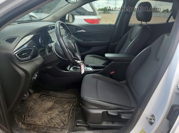 KL4MMCSL0LB097539 2020 BUICK ENCORE Белый Вид салона спереди