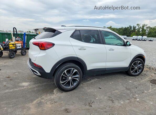KL4MMDS2XPB059058 2023 BUICK ENCORE White Задня права чверть