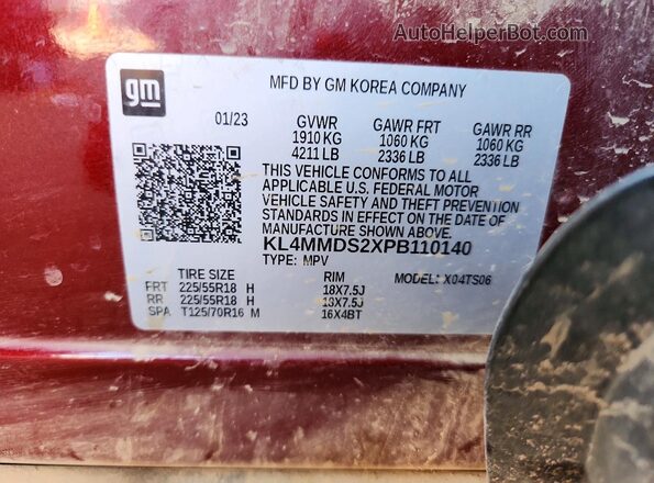 KL4MMDS2XPB110140 2023 BUICK ENCORE Burgundy VIN կոդի պիտակի տեսք