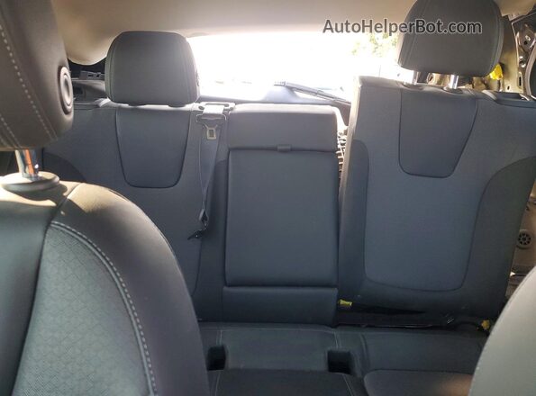 KL4MMDSL7NB013077 2022 BUICK ENCORE Black Widok tylnych siedzeń