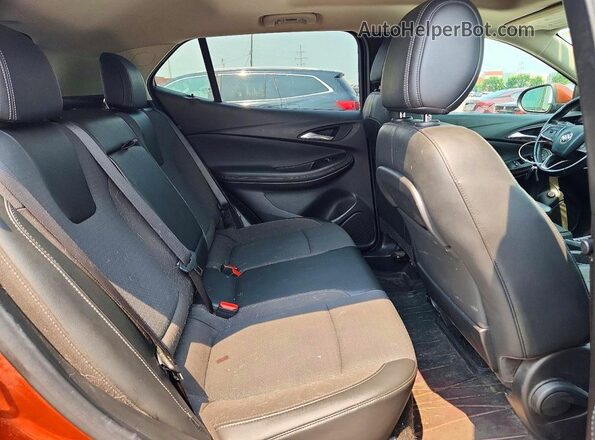 KL4MMDSLXLB098574 2020 BUICK ENCORE Orange უკანა სავარძლების ხედი
