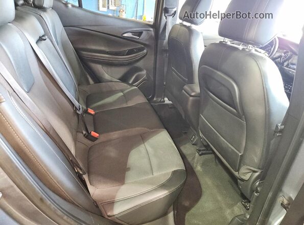 KL4MMESL0MB167876 2021 BUICK ENCORE Silver Вид задньої частини салону