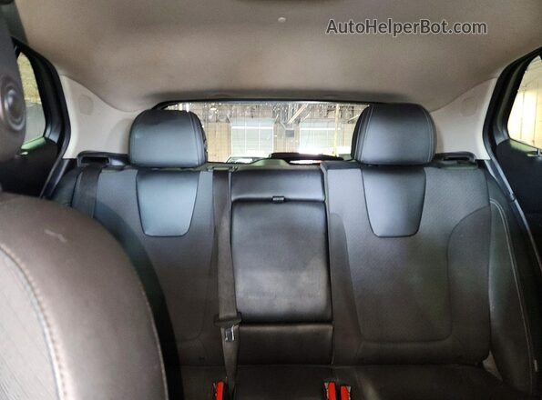 KL4MMESL0MB167876 2021 BUICK ENCORE Silver Вид задніх сидінь