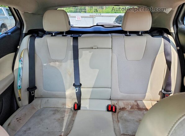 KL4MMESL2MB165594 2021 BUICK ENCORE Gray Вид задніх сидінь