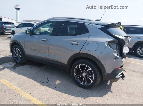 KL4MMESL4PB010114 2023 BUICK ENCORE Серебряный Задняя левая четверть