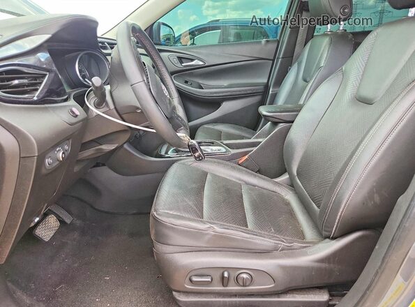 KL4MMFSL2MB162717 2021 BUICK ENCORE Серый Вид салона спереди