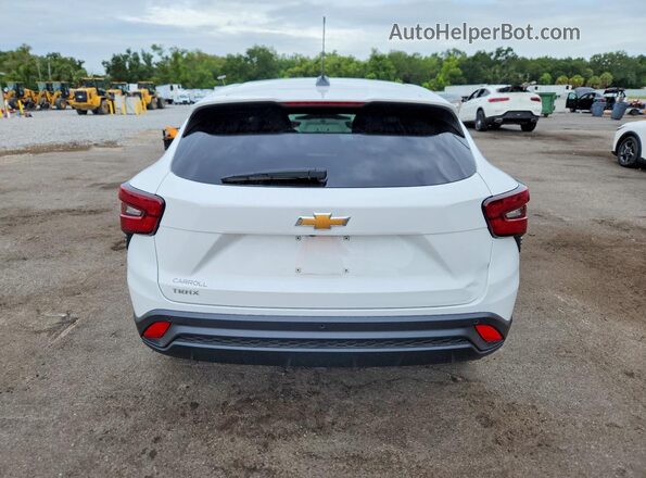 KL77LFE20RC214420 2024 CHEVROLET TRAX White Вид ззаду