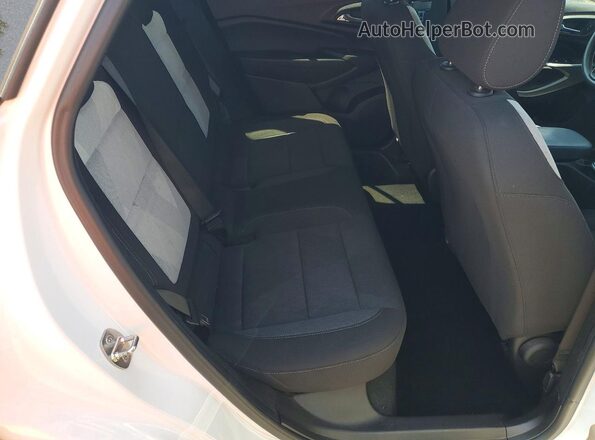 KL77LFE22RC070210 2024 CHEVROLET TRAX Белый Вид задней части салона