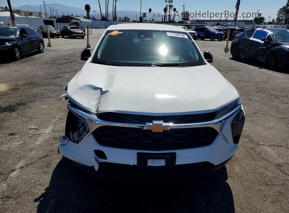 KL77LFE22RC070210 2024 CHEVROLET TRAX Белый Вид спереди