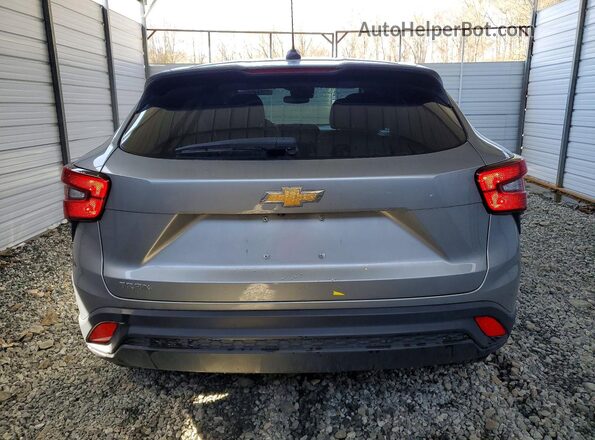 KL77LFE22RC161347 2024 CHEVROLET TRAX Gray Rear view