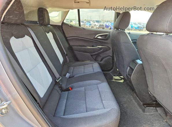 KL77LFE22RC232627 2024 CHEVROLET TRAX Silver Rear seats view