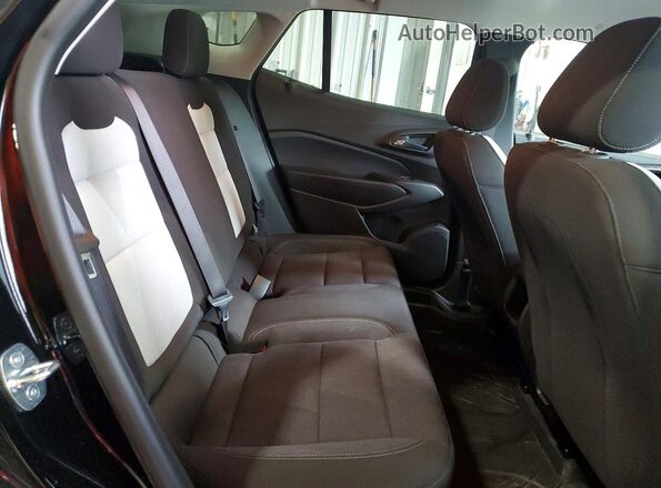 KL77LFE26RC065219 2024 CHEVROLET TRAX Black Հետևի նստատեղերի տեսք