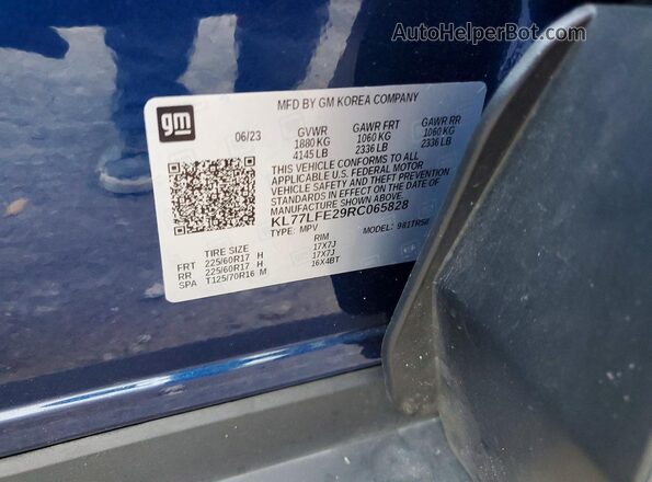 KL77LFE29RC065828 2024 CHEVROLET TRAX Blue VIN կոդի պիտակի տեսք