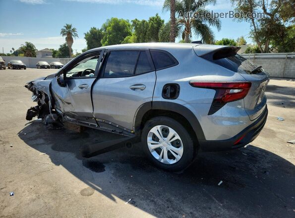 KL77LFEP0TC092015 2026 CHEVROLET TRAX Серый Задняя левая четверть