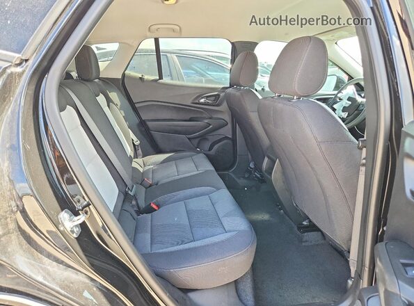 KL77LFEP1TC018327 2026 CHEVROLET TRAX Black Вид задньої частини салону