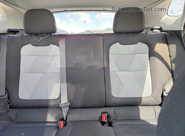 KL77LFEP1TC018327 2026 CHEVROLET TRAX Black Вид задніх сидінь