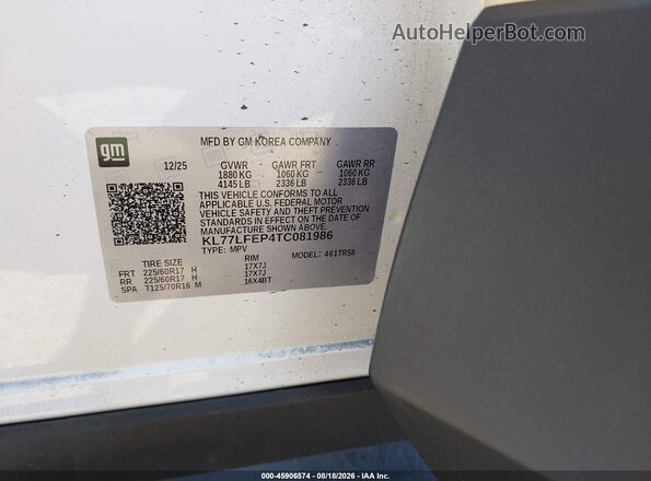 KL77LFEP4TC081986 2026 CHEVROLET TRAX White Vista del compartimento del motor
