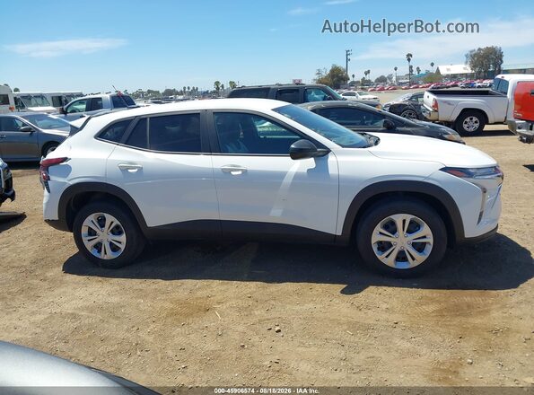 KL77LFEP4TC081986 2026 CHEVROLET TRAX White Vista interior trasera