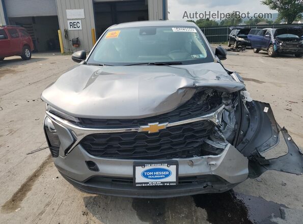 KL77LFEP4TC093054 2026 CHEVROLET TRAX Blue Widok wnętrza 360 stopni