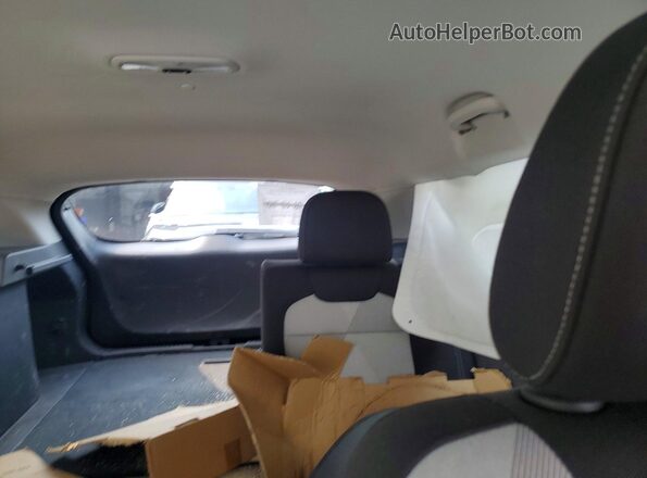 KL77LFEP4TC093054 2026 CHEVROLET TRAX Blue Widok tylnych siedzeń