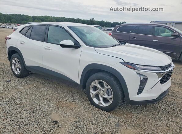 KL77LFEP6SC184048 2025 CHEVROLET TRAX White Delantero derecho