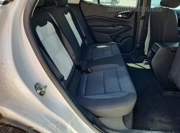 KL77LFEP7SC019707 2025 CHEVROLET TRAX White Вид задньої частини салону
