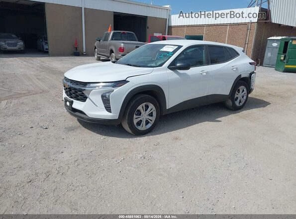 KL77LFEP7TC054040 2026 CHEVROLET TRAX White Front left