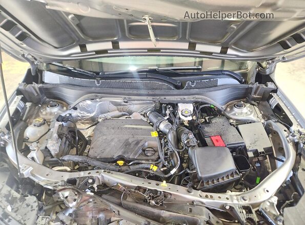 KL77LFEP8TC096927 2026 CHEVROLET TRAX Серый Вид подкапотного пространства