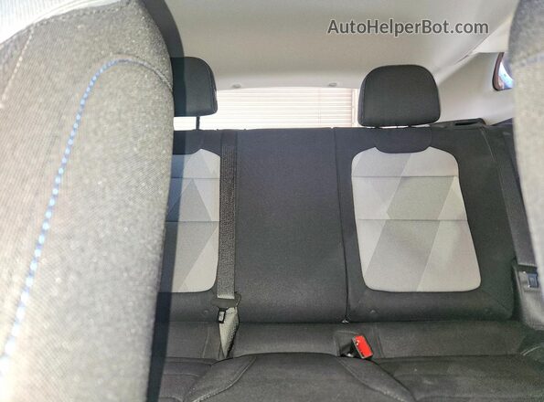 KL77LFEP8TC096927 2026 CHEVROLET TRAX Серый Вид задних сидений