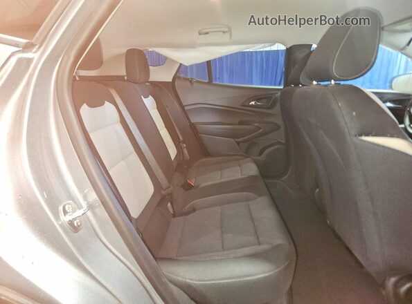 KL77LFEP8TC096927 2026 CHEVROLET TRAX Серый Вид задней части салона