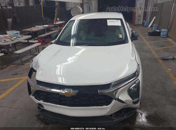 KL77LFEP9SC164781 2025 CHEVROLET TRAX Белый Вид спереди