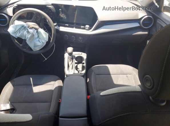 KL77LFEP9TC164815 2026 CHEVROLET TRAX Gray Vista del salpicadero