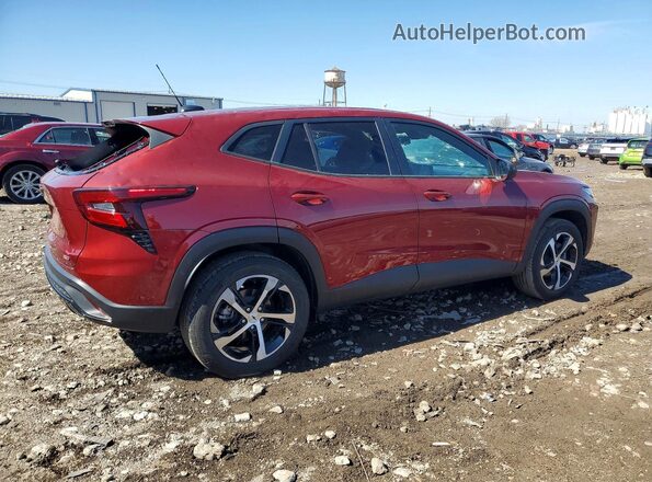KL77LGE21RC191994 2024 CHEVROLET TRAX Red Trasero derecho