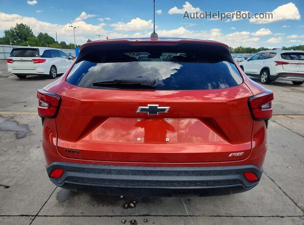 KL77LGE21RC192028 2024 CHEVROLET TRAX Оранжевый Вид сзади