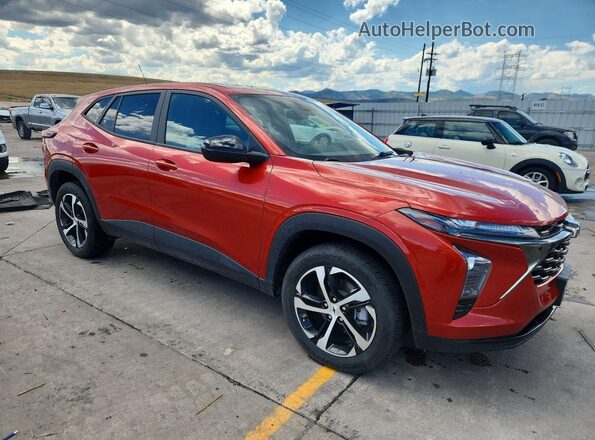 KL77LGE21RC192028 2024 CHEVROLET TRAX Оранжевый Передняя правая четверть