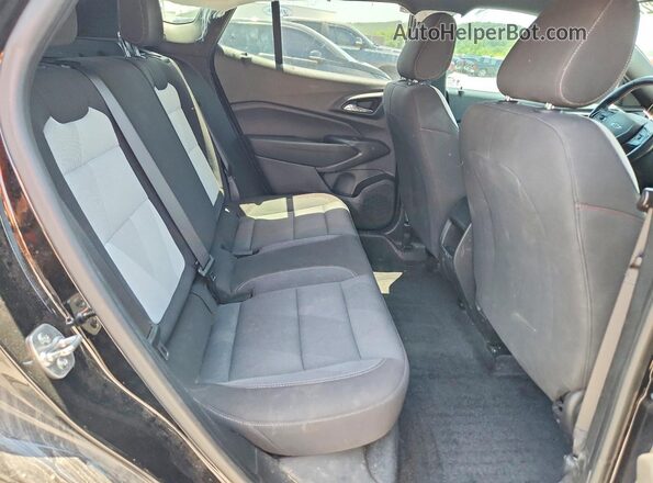 KL77LGE24RC215012 2024 CHEVROLET TRAX Black Widok tylnych siedzeń