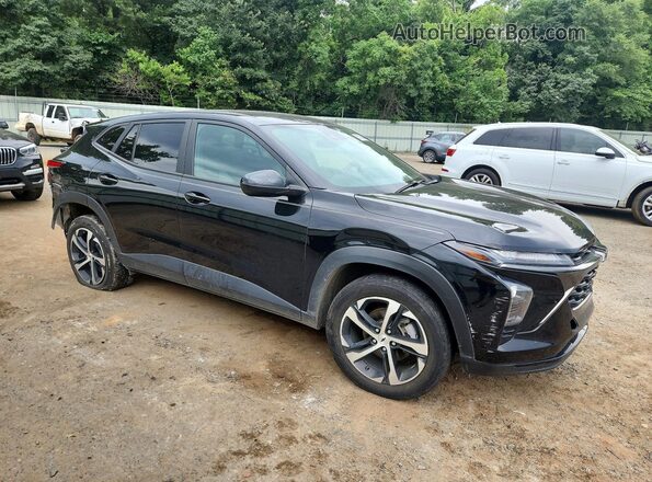 KL77LGE25RC140501 2024 CHEVROLET TRAX Black Առջևի աջ