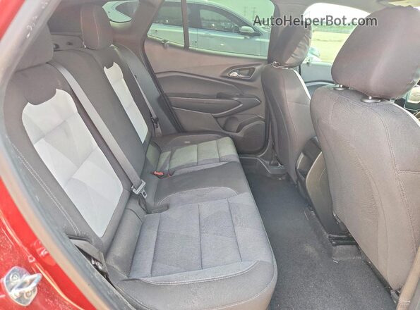 KL77LGE26RC025082 2024 CHEVROLET TRAX Burgundy Rear interior view