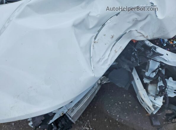 KL77LGE26RC151541 2024 CHEVROLET TRAX White Вид підкапотного простору