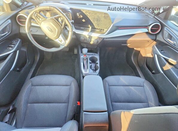 KL77LGE2XRC179701 2024 CHEVROLET TRAX Tan Widok deski rozdzielczej